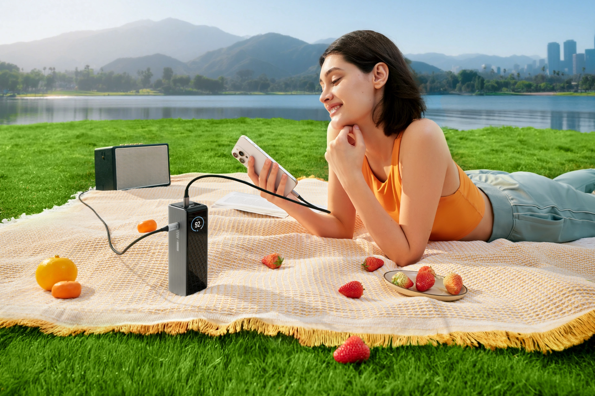 Srebrny powerbank EcoFlow Rapid 25000 mAh outdoor